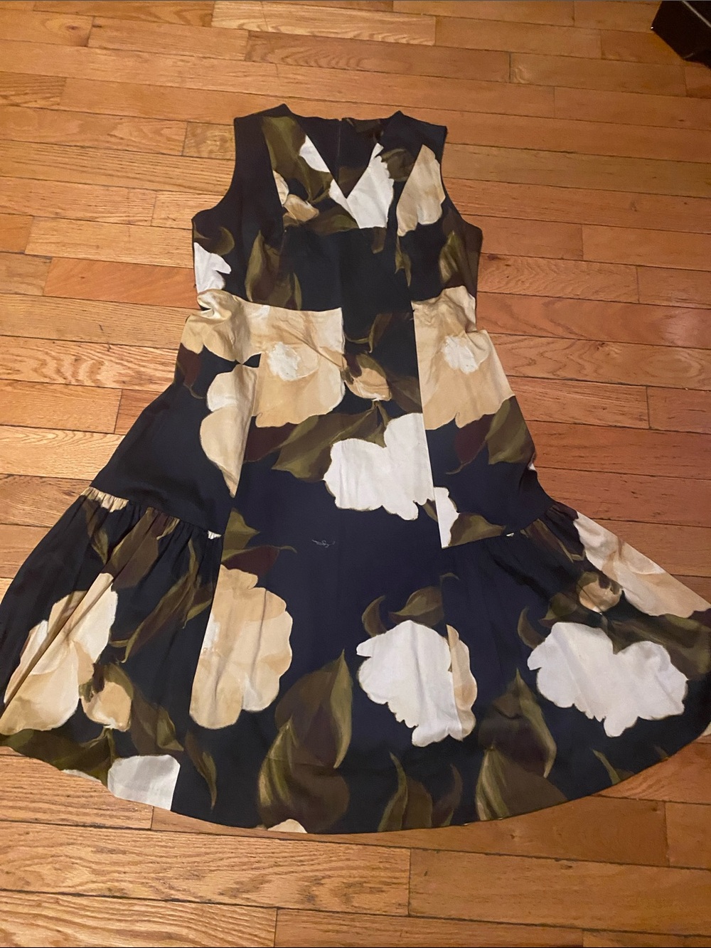 Sleeveless Floral Midi Dress in Black and Cream